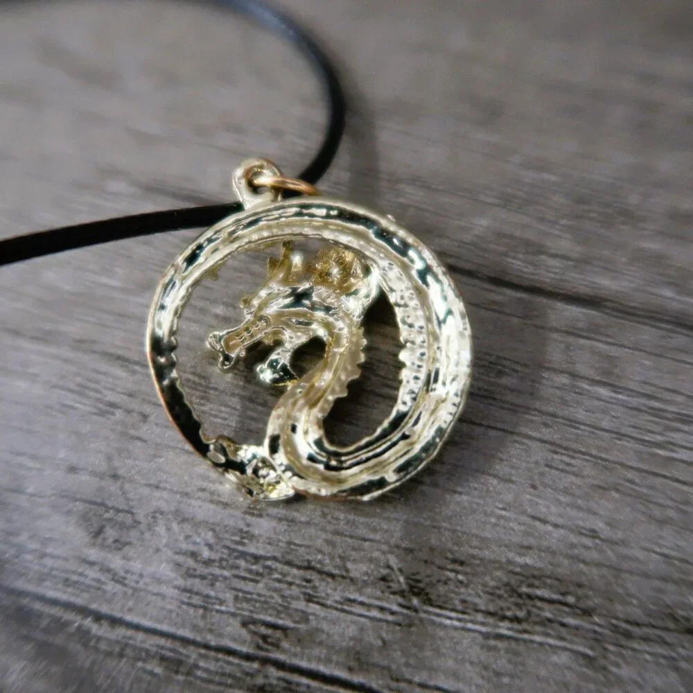 N/A dragon pendants